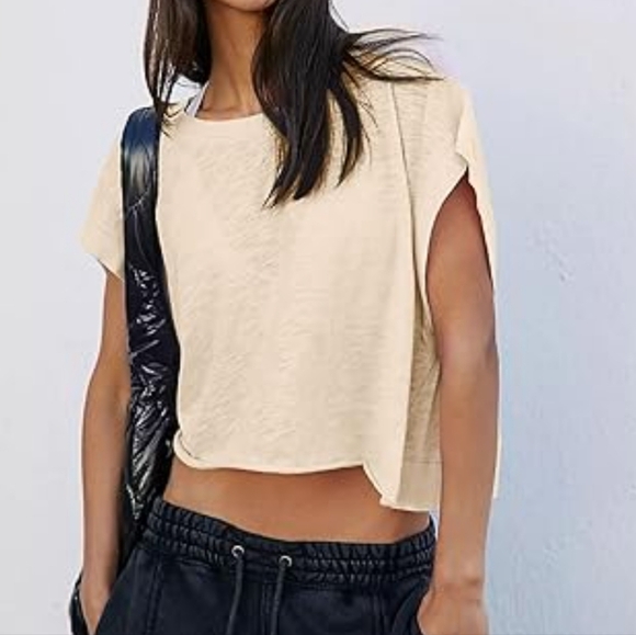 Free People Movement Active Crop Top in Pale Yellow Size Medium - Picture 1 of 8